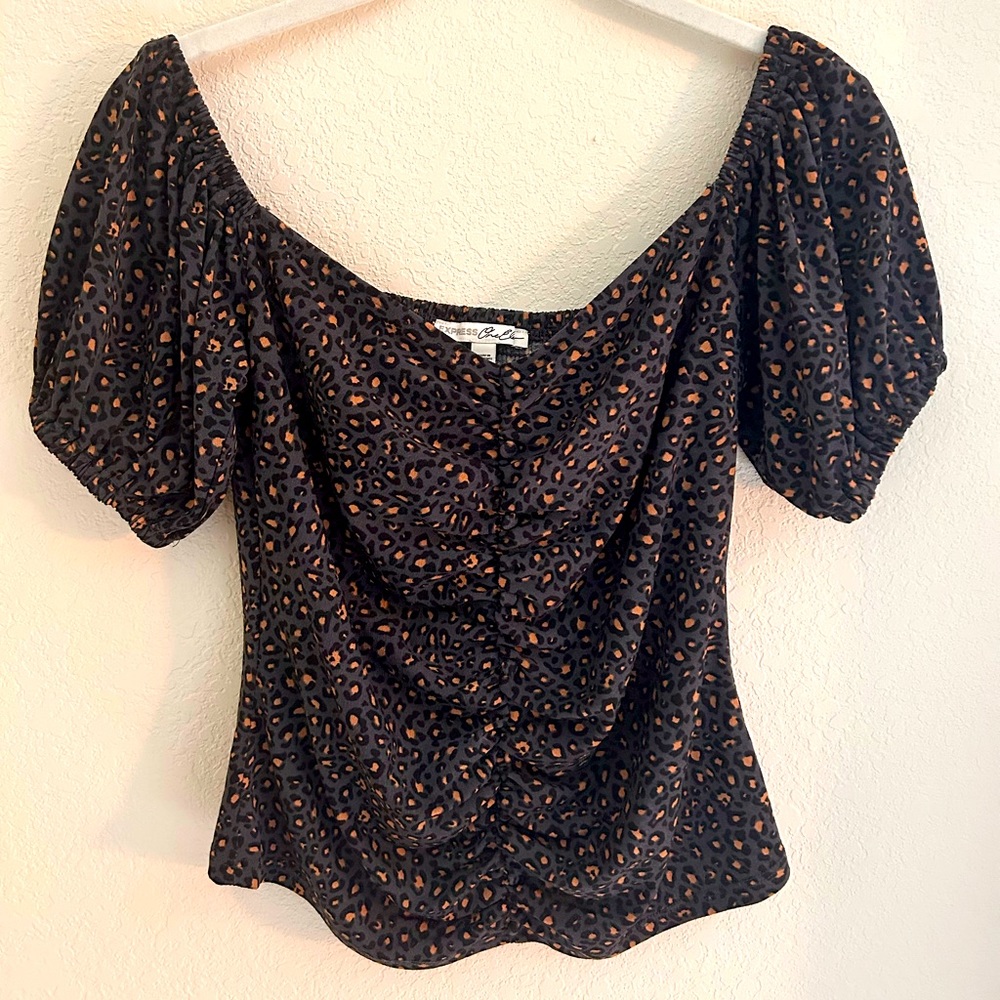 Express printed crop top
